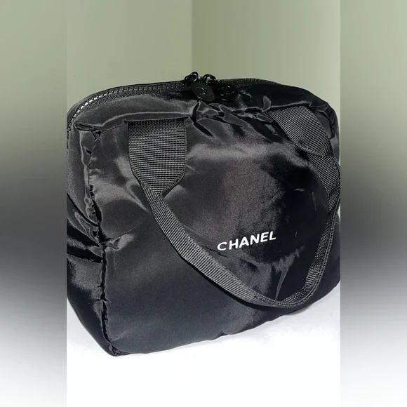 CHANEL Black New beauty Puffy Top Handles Beauty Makeup Cosmetic Bag/ vip gift - Picture 4 of 5